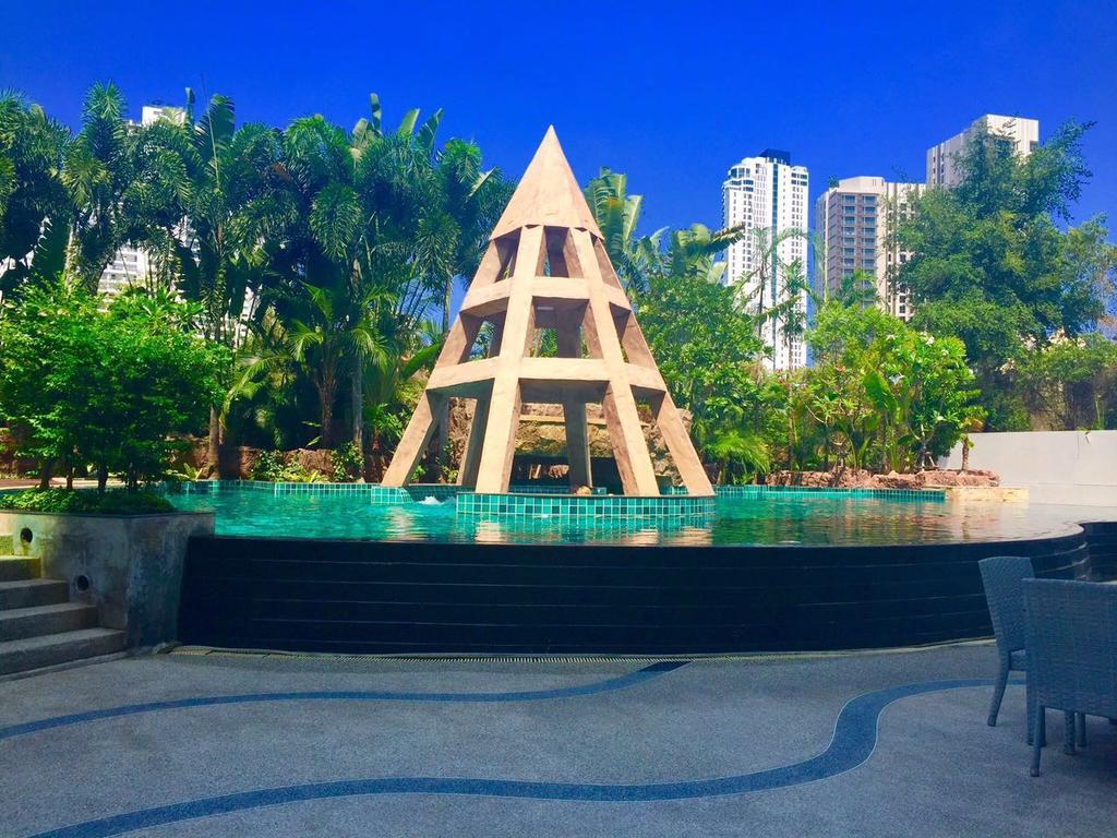 Club Royal Suites Pattaya Exteriér fotografie
