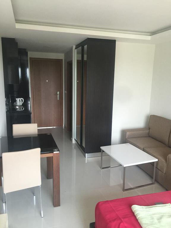 Club Royal Suites Pattaya Exteriér fotografie