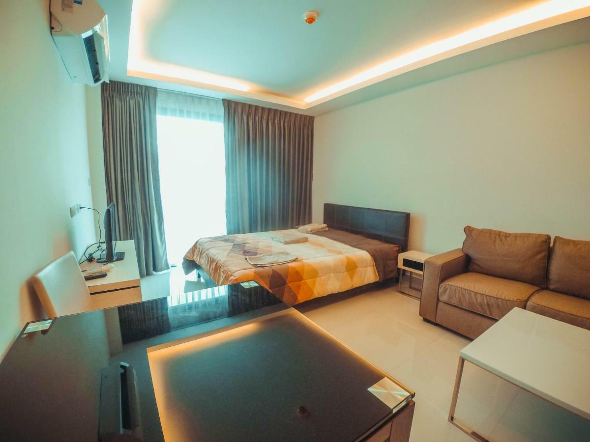 Club Royal Suites Pattaya Exteriér fotografie
